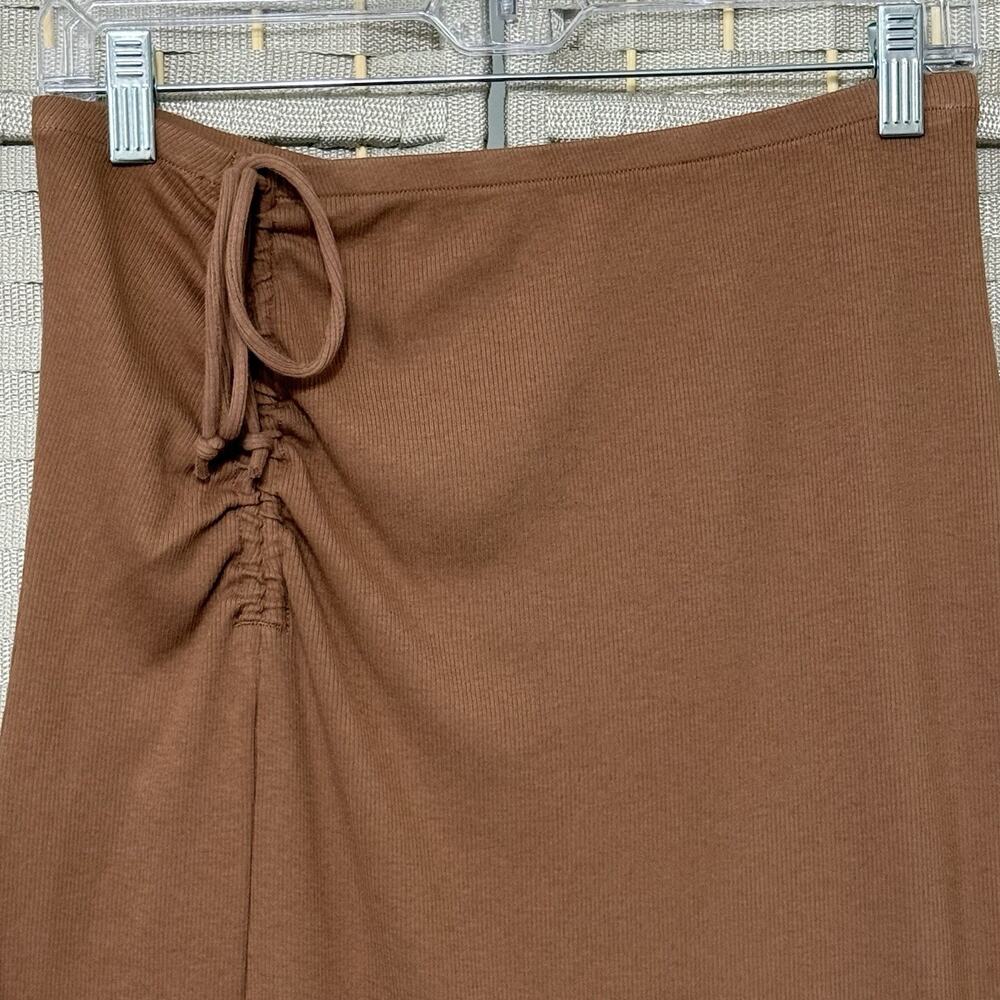 Aerie BEACHWALK Midi Skirt Size M Mocha Ribbed Knit Ruched Pull On Side Slit NWT - Picture 3 of 9
